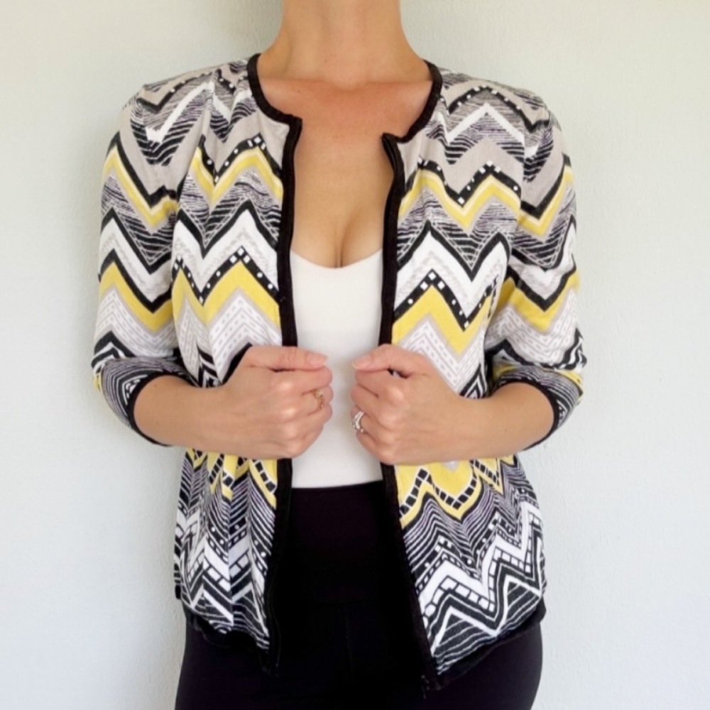 Alfred Dunner yellow black chevron print full zip cotton cardigan size small